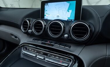 Mercedes-Benz Amg GT C EDITION 50 Roadster 25