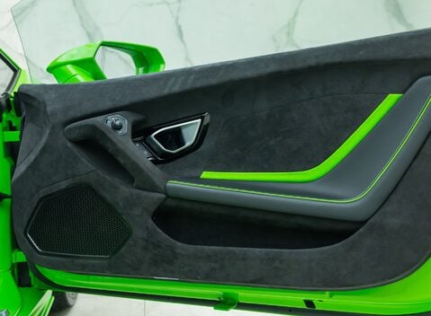 Lamborghini Huracan TECNICA 26