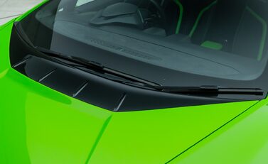 Lamborghini Huracan TECNICA 31