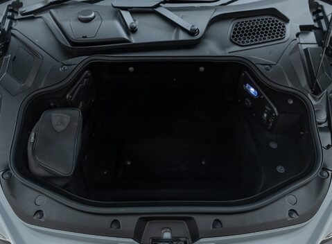 Lamborghini Revuelto 57