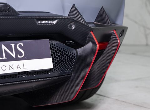 Lamborghini Revuelto 47