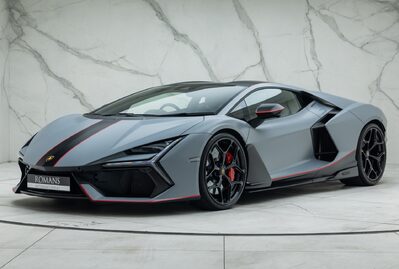 Lamborghini Revuelto 