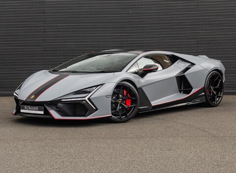 Lamborghini Revuelto 2