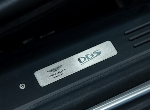 Aston Martin DBS Superleggera 24