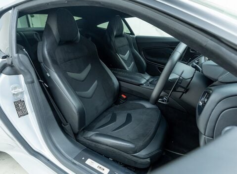 Aston Martin DBS Superleggera 13