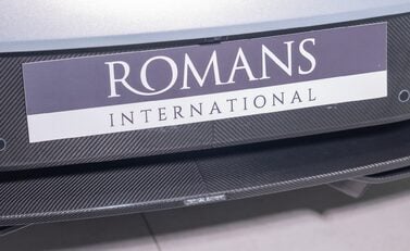 Aston Martin DBS Superleggera 36