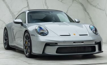Porsche 911 GT3 TOURING (992) 9
