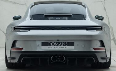Porsche 911 GT3 TOURING (992) 8