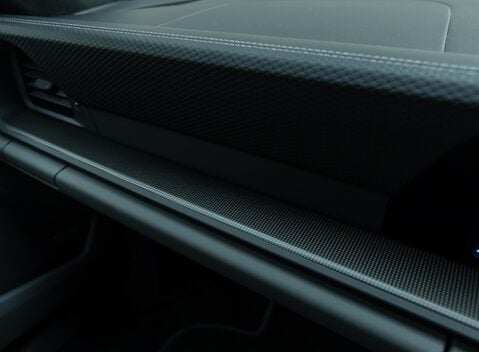 Porsche 911 GT3 TOURING (992) 24