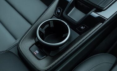 Porsche 911 GT3 TOURING (992) 27