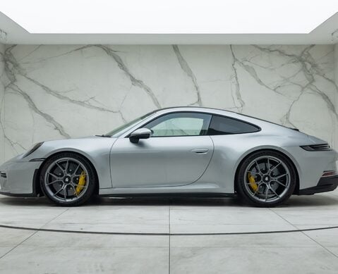 Porsche 911 GT3 TOURING (992)