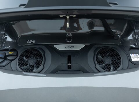 Porsche 911 GT3 TOURING (992) 39