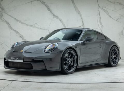 Porsche 911 GT3 TOURING (992) 1