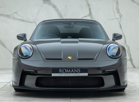 Porsche 911 GT3 TOURING (992) 7