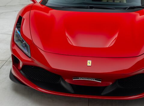 Ferrari F8 Tributo 30