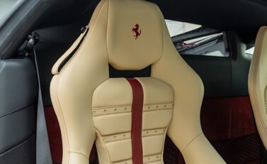 Ferrari F8 Tributo 15