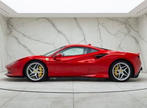 Ferrari F8 Tributo 5