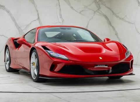 Ferrari F8 Tributo 9