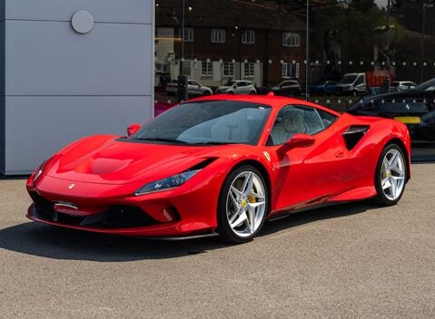 Ferrari F8 Tributo 2