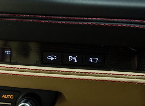 Ferrari F8 Tributo 21