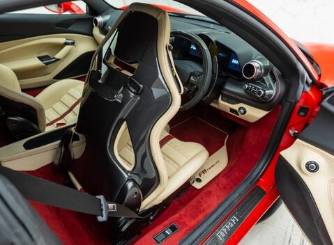 Ferrari F8 Tributo 16