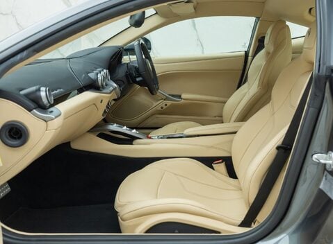 Ferrari F12 Berlinetta 17