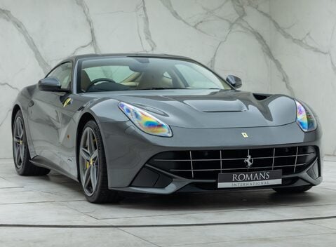 Ferrari F12 Berlinetta 10