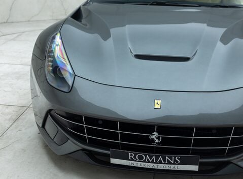 Ferrari F12 Berlinetta 26