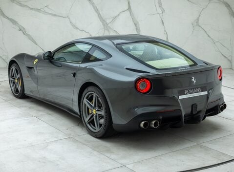 Ferrari F12 Berlinetta 13