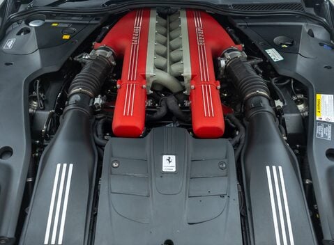 Ferrari F12 Berlinetta 35