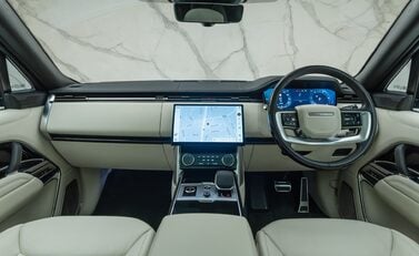 Land Rover Range Rover D350 AUTOBIOGRAPHY 25