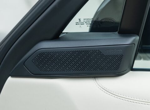 Land Rover Range Rover D350 AUTOBIOGRAPHY 31