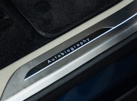 Land Rover Range Rover D350 AUTOBIOGRAPHY 29