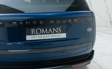 Land Rover Range Rover D350 AUTOBIOGRAPHY 35