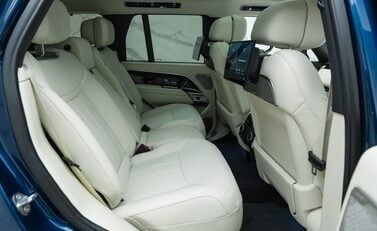 Land Rover Range Rover D350 AUTOBIOGRAPHY 22