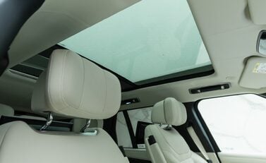 Land Rover Range Rover D350 AUTOBIOGRAPHY 16