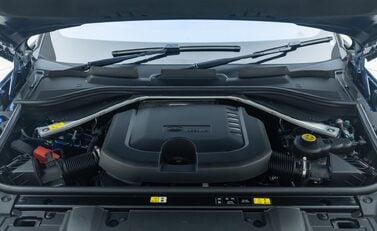 Land Rover Range Rover D350 AUTOBIOGRAPHY 40