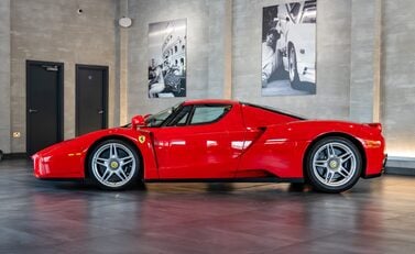 Ferrari Enzo 3