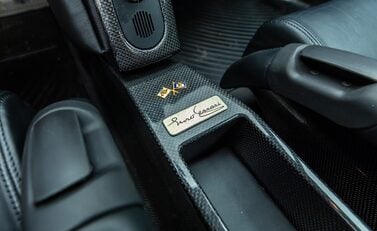 Ferrari Enzo 21