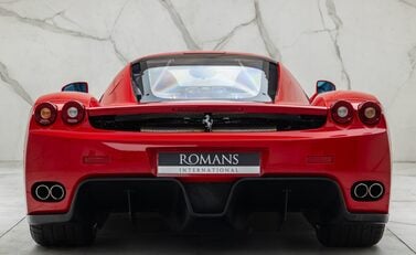 Ferrari Enzo 8