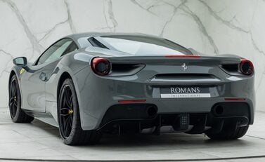 Ferrari 488 GTB 10