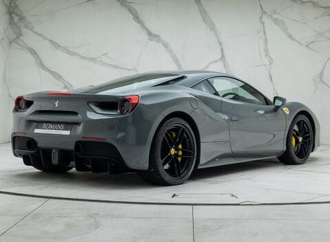 Ferrari 488 GTB 6