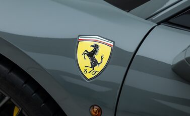 Ferrari 488 GTB 26