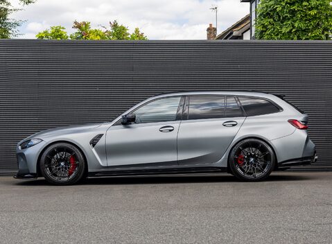 BMW M3 COMPETITION M XDRIVE TOURING 3