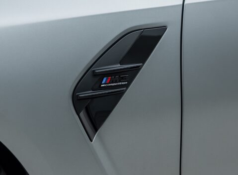 BMW M3 COMPETITION M XDRIVE TOURING 38