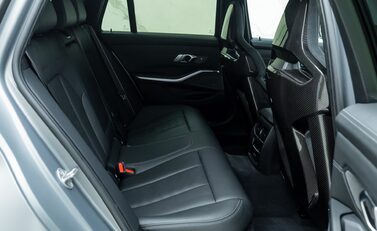 BMW M3 COMPETITION M XDRIVE TOURING 19