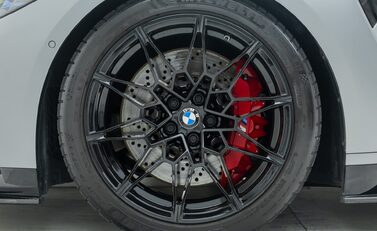 BMW M3 COMPETITION M XDRIVE TOURING 32