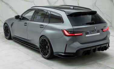 BMW M3 COMPETITION M XDRIVE TOURING 12
