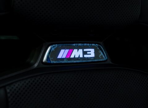 BMW M3 COMPETITION M XDRIVE TOURING 17