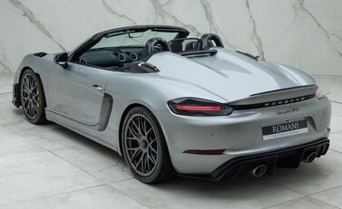 Porsche 718 SPYDER RS 15